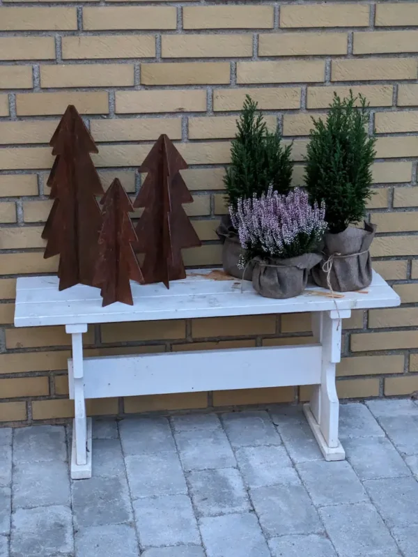 Smukke træer/juletræer i cortenstål til haven.